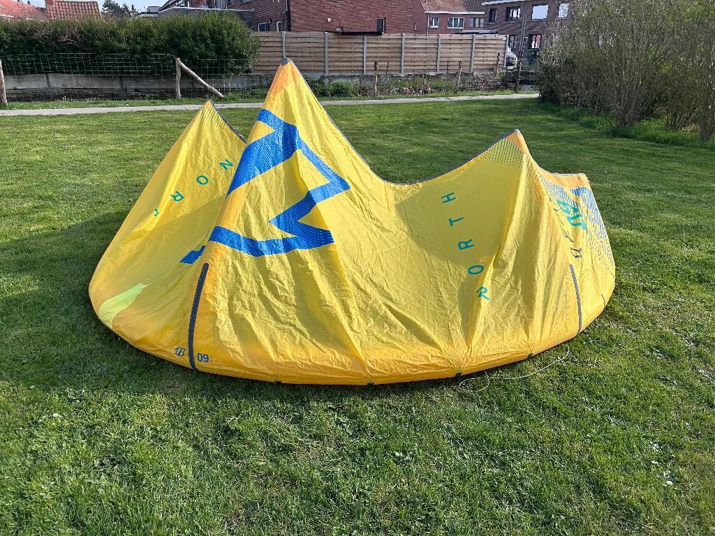 kite North Reach 9m, Watersport en Boten, Kitesurfen, Ophalen, Gebruikt, Kite