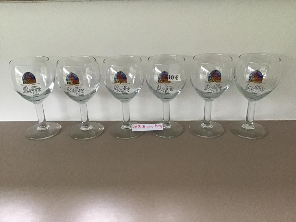 50 verres à bière pour seulement 1,50 euro par verre, Collections, Verres & Petits Verres, Enlèvement ou Envoi, Comme neuf
