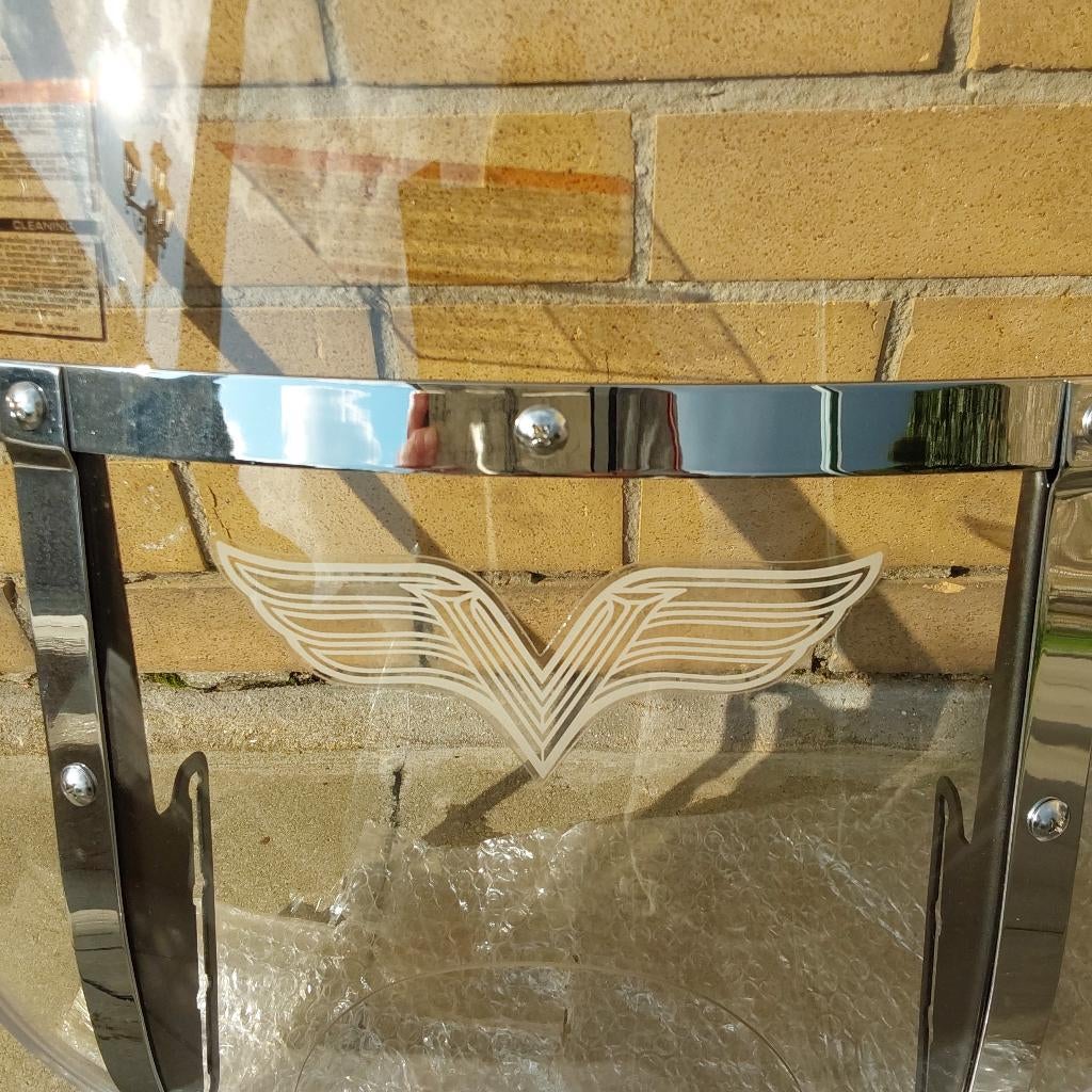 2 VISIÈRES NEUVES ORIGINAL POUR MOTOS, Enlèvement