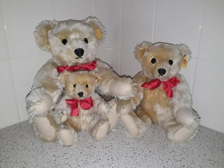 Steiff Classic 1909 Teddy Beren en Antiek Speelgoed, Verzamelen, Beren en Cherished Teddies, Steiff, Ophalen of Verzenden