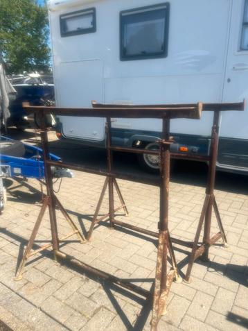 Sterke maar oude stelling met goede lopers, Enlèvement, Utilisé, Échafaudage de façade, Moins de 2 mètres