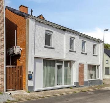 Moderne Woning - 3 slaapkamers te huur Maasmechelen-Meeswijk beschikbaar voor biedingen