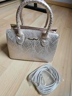 Handtas kisses of pearl, Handtassen en Accessoires, Tassen | Damestassen, Ophalen, Zo goed als nieuw, Handtas