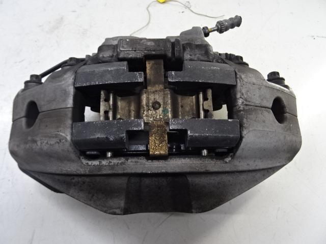 REMKLAUW RECHTS VOOR BMW 7 serie (G11 / G12), Auto-onderdelen, Remmen en Aandrijving, BMW, Gebruikt