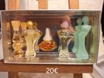 verzamelsetje miniatuur parfumflesjes Dali, Ophalen of Verzenden, Miniatuur, Gevuld
