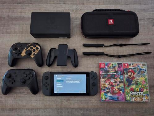 Nintendo switch v2 grey met pro controllers en games, Games en Spelcomputers, Spelcomputers | Nintendo Switch, Zo goed als nieuw