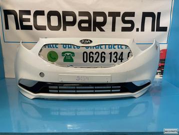 KIA VENGA BUMPER VOORBUMPER ORIGINEEL ALLES LEVERBAAR !!! beschikbaar voor biedingen