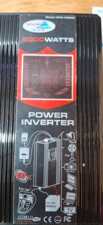 Inverter +solar controller  12v, Doe-het-zelf en Bouw, Zonnepanelen en Toebehoren, Ophalen, Nieuw