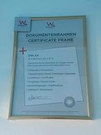 Certificate frame, ballonnenpomp, 2 kaders van Tweety, Huis en Inrichting, Woonaccessoires | Lijsten, Zo goed als nieuw, Ophalen