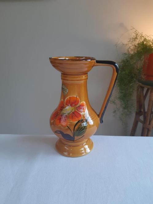 Cruche ou pichet vintage 1960 Poët-Laval Angèle fleur orange, Antiquités & Art, Antiquités | Céramique & Poterie, Enlèvement ou Envoi