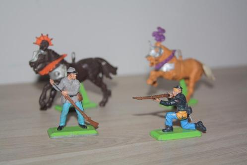 Britains 4 x soldaten , paarden , 1971 , goede staat, Verzamelen, Speelgoed, Gebruikt, Ophalen of Verzenden