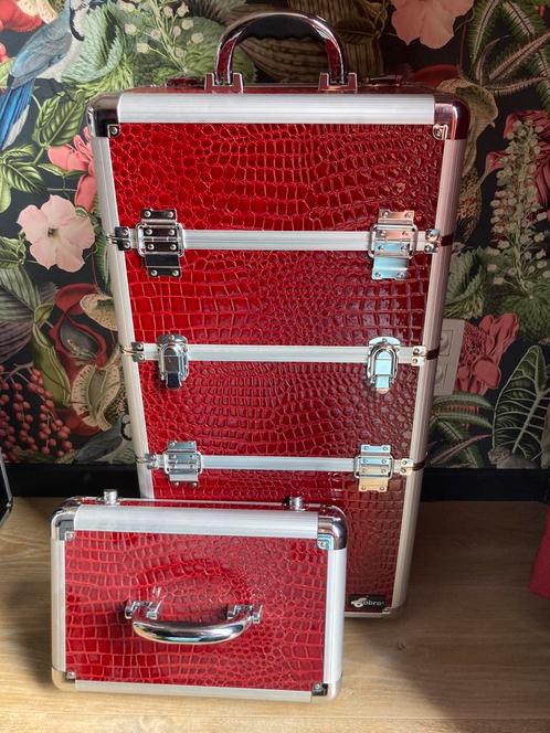 Koffer schoonheidspecialiste/kapper, Handtassen en Accessoires, Koffers, Gebruikt, Ophalen