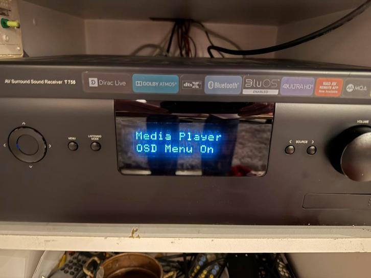 Nad T758 + télécommande, TV, Hi-fi & Vidéo, Tuners, Comme neuf, Enlèvement