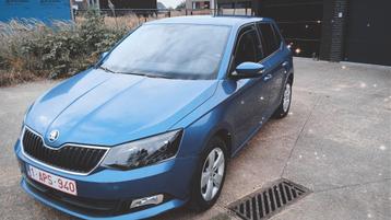 Skoda Fabia 1.2 Benz 2015 1ère voiture 47dkm