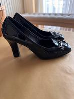 Chaussures T39, Cuir verni, Comme neuf