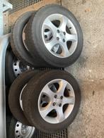 Nette licht metalen velgen met winterbanden, Ophalen, Gebruikt, 15 inch, Velg(en)