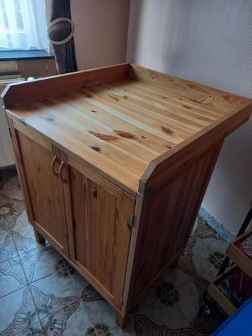 Table à langer en bois et coussin, Enlèvement, Utilisé, Table