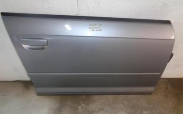 A vendre portiere avant droite Audi A3 8P 5portes 2005-2012, Auto-onderdelen, Carrosserie, Deur, Audi, Voor, Gebruikt, Ophalen