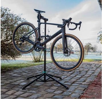 Pieds atelier velo etat neuf. beschikbaar voor biedingen