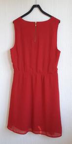 Cool kleedje dames Only rood mt 40, wit Zara mt M 2 st. 50€, Kleding | Dames, Jurken, Ophalen of Verzenden, Zo goed als nieuw