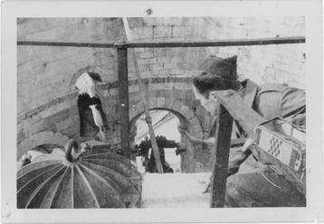 photo orig. - Soldat US Army dans la tour de Pisa - WW2, Envoi, Armée de terre, Photo ou Poster