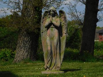 engel tuinbeeld , aanbieding beschikbaar voor biedingen