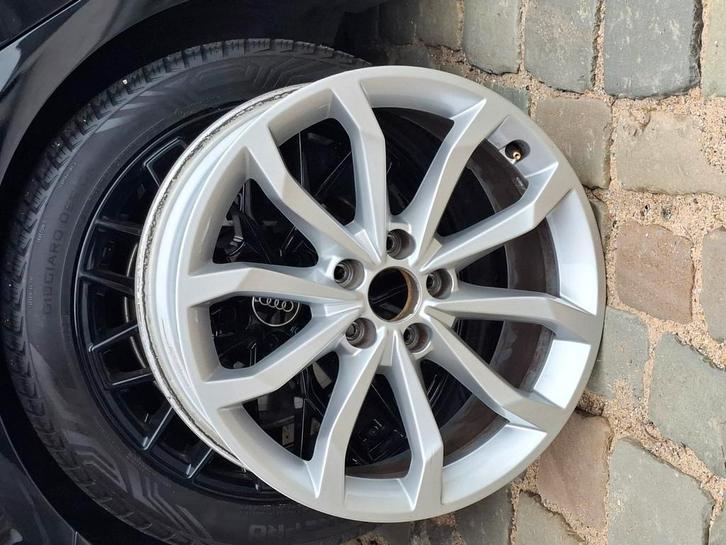 ORIGINELE AUDI A4 LICHTMETALEN VELGEN 18 INCH, Auto-onderdelen, Banden en Velgen, Velg(en), 18 inch, Ophalen