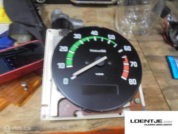 Toerenteller BMW e21 vier cilinder 315 316 318i beschikbaar voor biedingen