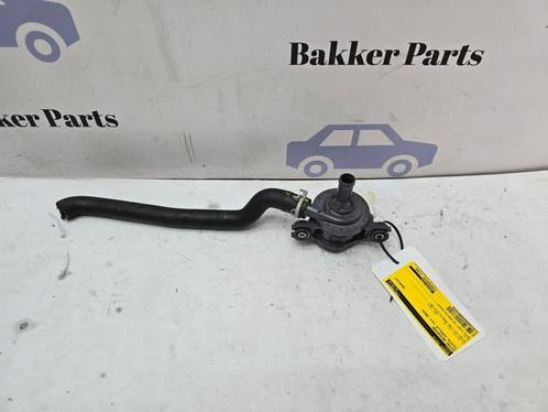 Extra waterpomp van een Toyota Corolla, Auto-onderdelen, Airco en Verwarming, Toyota, Gebruikt, 3 maanden garantie