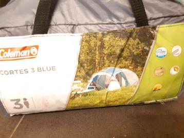 Tent nieuw voor 3 personen beschikbaar voor biedingen