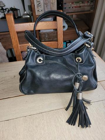 Sac Lancel cuir noir beschikbaar voor biedingen