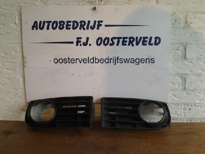 Grille van een Volkswagen Golf, Auto-onderdelen, Carrosserie, Volkswagen, Gebruikt, 3 maanden garantie, Ophalen of Verzenden
