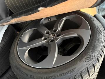 Lot de plusieurs jantes alfa romeo beschikbaar voor biedingen