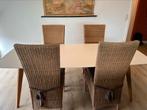 Tafel en 4 rieten stoelen, Ophalen