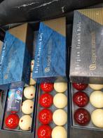 Een ruime voorraad van gebruikte stokken en ballen, Sport en Fitness, Biljarten en Poolen, Ophalen, Zo goed als nieuw, Keu of Ballen