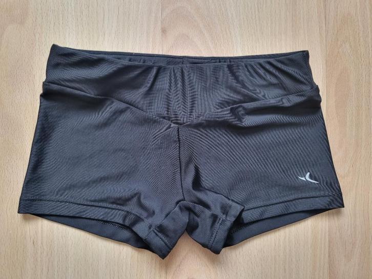 Zwart turn/dansshortje - maat 140, Kinderen en Baby's, Kinderkleding | Maat 140, Gebruikt, Meisje, Overige typen, Ophalen of Verzenden