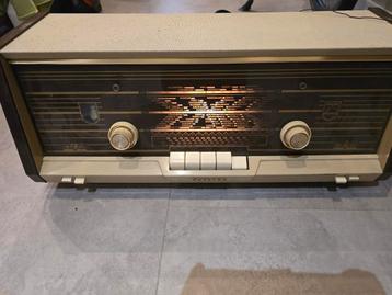 Philips B4X12A buizenradio beschikbaar voor biedingen