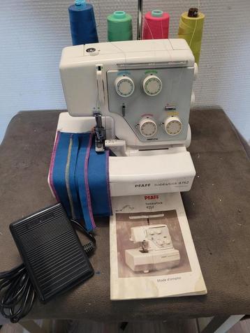 Pfaff Hobbylock 4752 scheerapparaat overlock beschikbaar voor biedingen