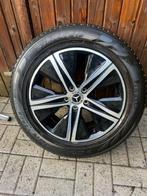 MERCEDES 235/60 R18 4 JANTES + PNEUS PIRELLI SCORPION, 4 Saisons, 18 pouces, Enlèvement, Jante(s)