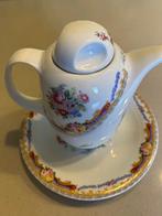 Porselein koffiepot met onderbord, Ophalen of Verzenden