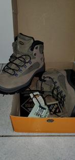 Nieuw wandelschoenen merk Aku maat 40.!, Overige kleuren, Nieuw, Aku, Wandelschoenen