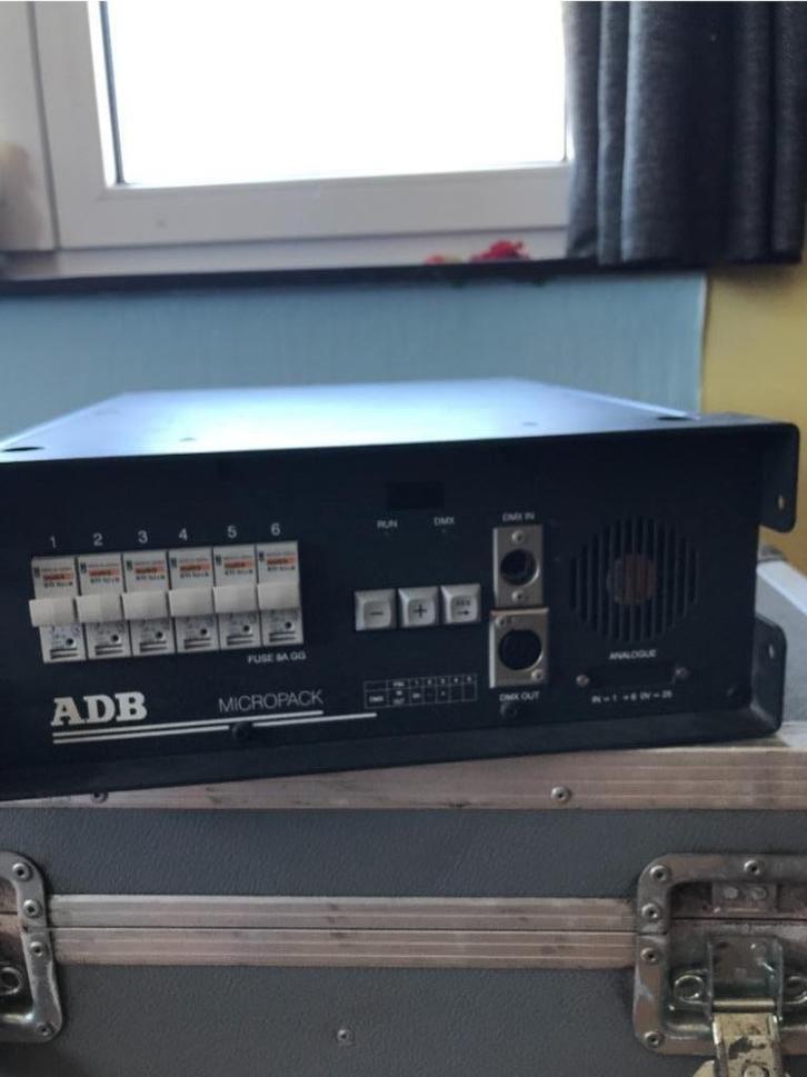 ADB Dimmerpack, Muziek en Instrumenten, Theaterbelichting, Zo goed als nieuw, Ophalen of Verzenden
