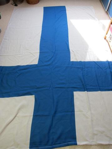 Grand drapeau finlandais (Finlande), 200 x 300 cm, Divers, Drapeaux & Banderoles, Enlèvement ou Envoi, Utilisé