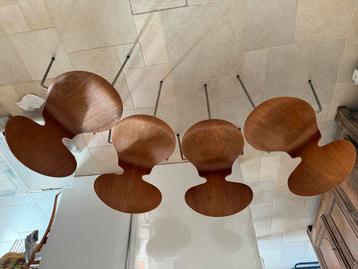 Arne Jacobsen „Ant” stoelen - set van 4 vintage beschikbaar voor biedingen