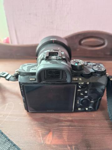 Sony a7r ii + 4 batteries beschikbaar voor biedingen