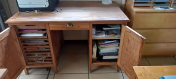 Bureau  beschikbaar voor biedingen
