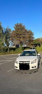 CHEVROLET CRUZE LT 1,8L 141 pk, Frans voertuig, 194000 KM, Auto's, Chevrolet, Parkeersensor, 4 deurs, Stof, Wit