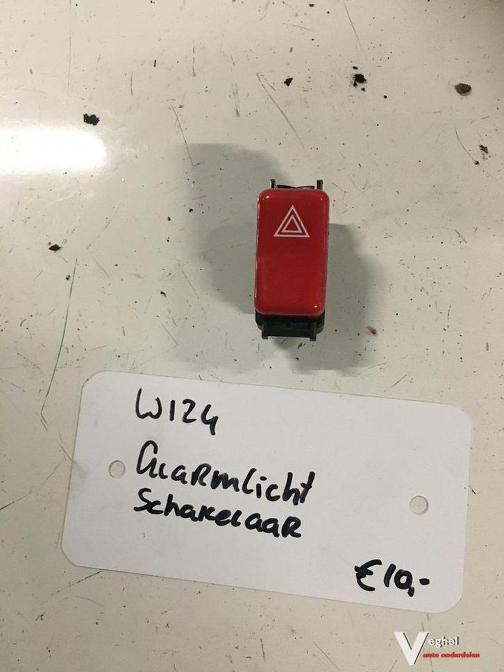 Mercedes w124 1985 2.6  Alarmlichtschakelaar, Auto-onderdelen, Dashboard en Schakelaars, Gebruikt, Ophalen of Verzenden