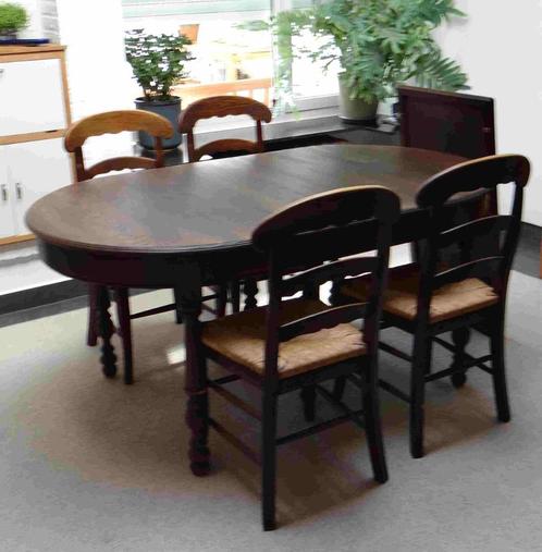 Stevige tafel met 4 stoelen, Huis en Inrichting, Tafels | Eettafels, Gebruikt, Ovaal, Overige houtsoorten, Ophalen