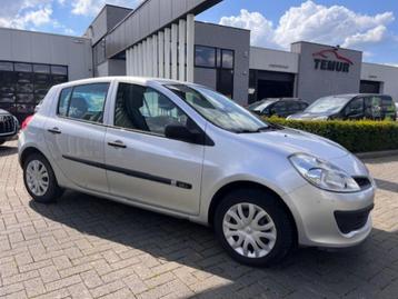 Renault Clio 1.5d  68pk Airco beschikbaar voor biedingen